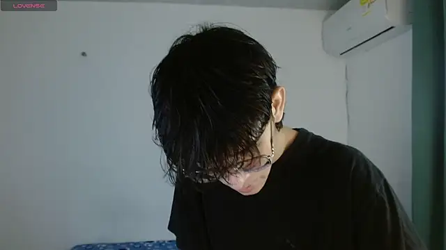 noah millerx online show from 4, 5, 2026
