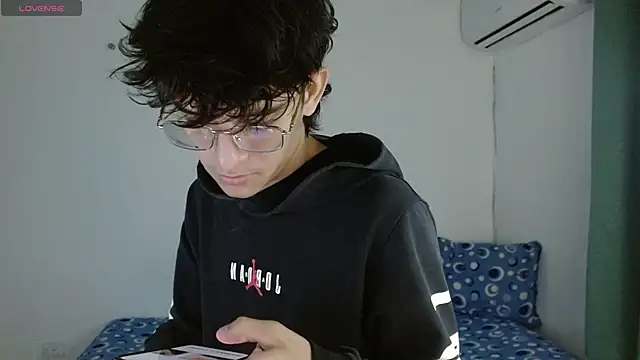 noah millerx online show from 5, 5, 2026