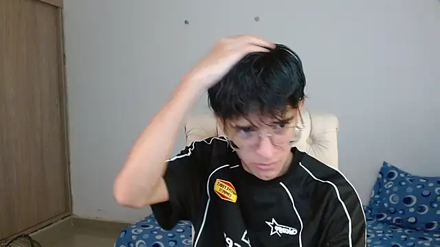 noah millerx online show from 28, 6, 2026