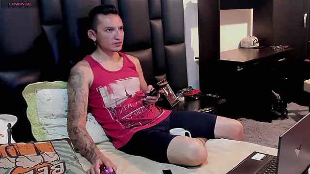 Mike Waters online show from 5, 3, 2026