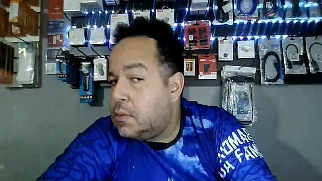 UrsoBissexualPauGrosso online show from 16, 4, 2026