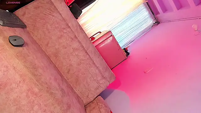 amazing kimberly online show from 22, 4, 2026