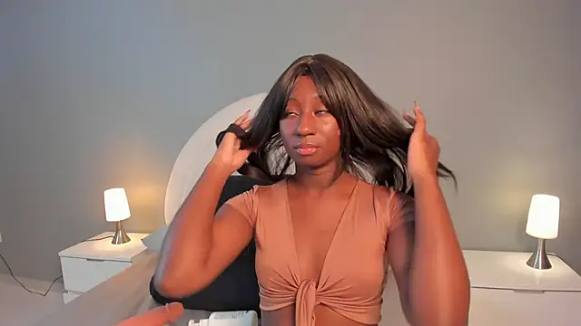 zoepinkett online show from 22, 4, 2026