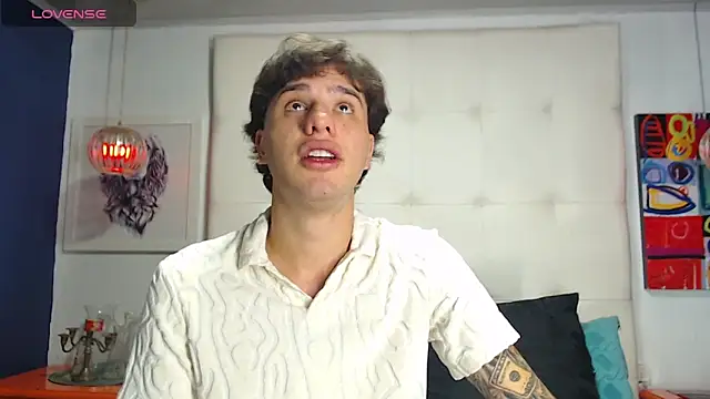 EXCLUSIVE8 online show from 20, 3, 2026