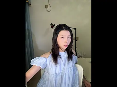 Y--F--LOVE online show from 31, 3, 2026