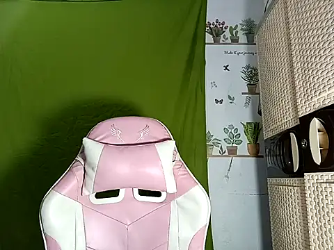 missrica13 online show from 13, 3, 2026