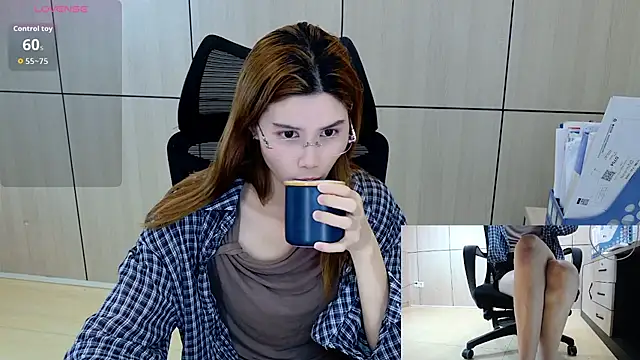 Snapshot of zhen-68 chatting on 24, 4, 2026 zhen-68 online show from 24, 4, 2026