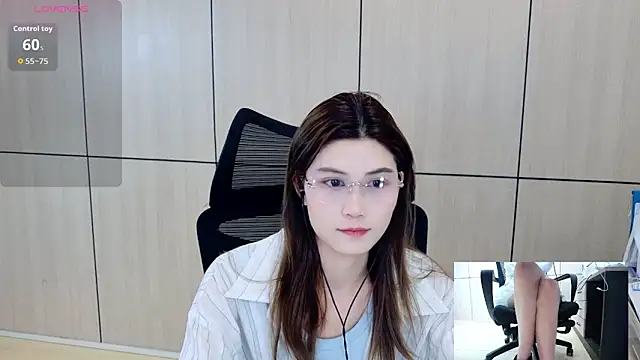 Snapshot of zhen-68 chatting on 11, 6, 2026 zhen-68 online show from 11, 6, 2026