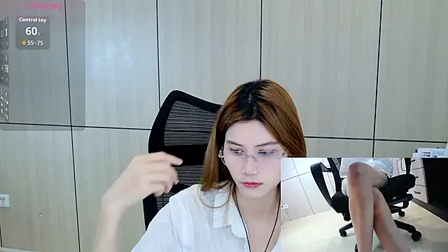 Snapshot of zhen-68 chatting on 22, 4, 2026 zhen-68 online show from 22, 4, 2026