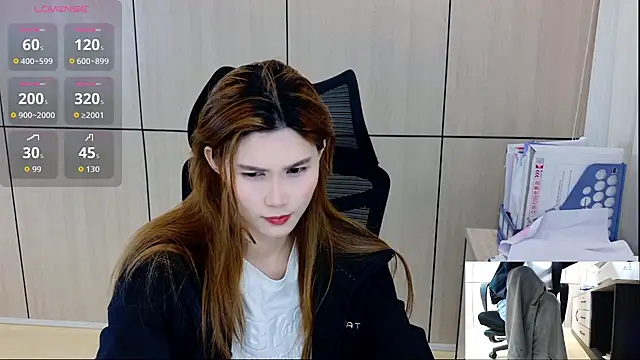 Snapshot of zhen-68 chatting on 6, 5, 2026 zhen-68 online show from 6, 5, 2026