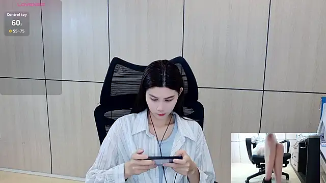 Snapshot of zhen-68 chatting on 11, 6, 2026 zhen-68 online show from 11, 6, 2026