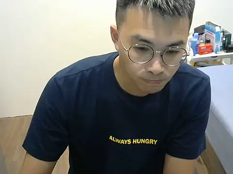 silverwolfwoof online show from 20, 5, 2026