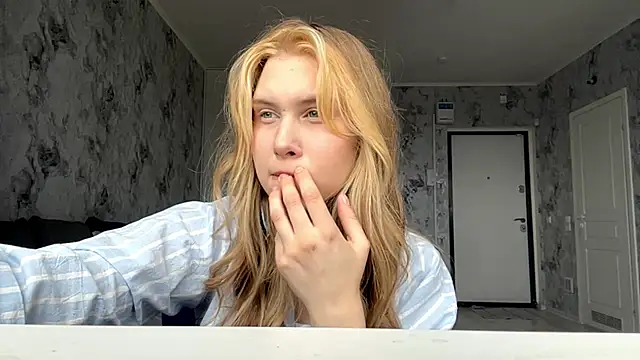 ShariLappas online show from 5, 3, 2026