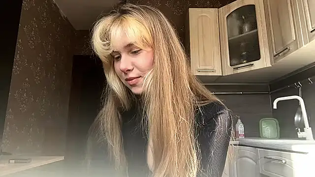 ShariLappas online show from 25, 3, 2026