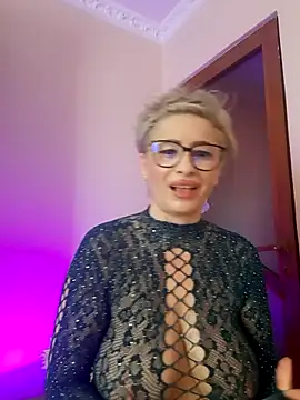 Snapshot of LunaBlaise chatting on 16, 5, 2026 LunaBlaise online show from 16, 5, 2026
