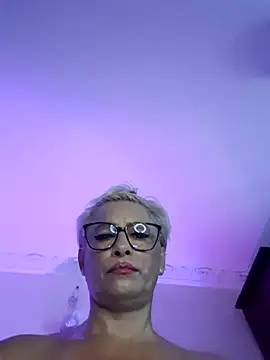 LunaBlaise online show from 16, 7, 2026