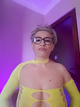 Snapshot of LunaBlaise chatting on 17, 5, 2026 LunaBlaise online show from 17, 5, 2026