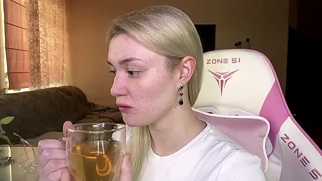 Just Ash online show from 7, 3, 2026