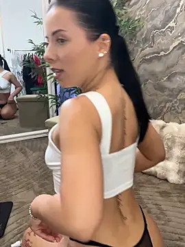 KrystalJade online show from 4, 6, 2026