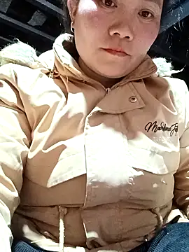 Lindxx-hot online show from 4, 3, 2026