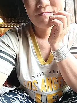 Lindxx-hot online show from 8, 4, 2026