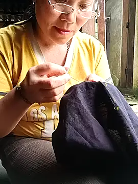 Lindxx-hot online show from 21, 4, 2026