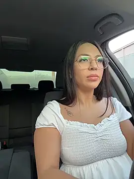 Bunny Lush online show from 5, 4, 2026