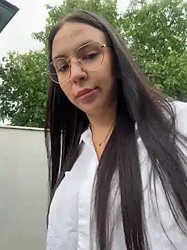 Bunny Lush online show from 4, 7, 2026