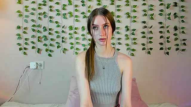 Snapshot of EllieRough chatting on 30, 5, 2026 EllieRough online show from 30, 5, 2026