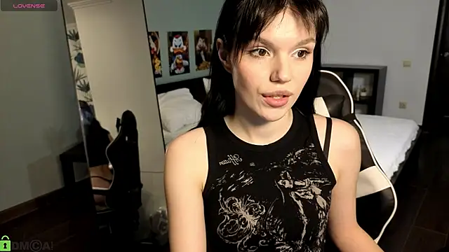 Snapshot of JanetCensley chatting on 4, 5, 2026 JanetCensley online show from 4, 5, 2026
