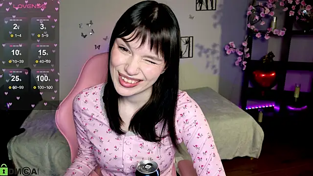 Snapshot of JanetCensley chatting on 12, 5, 2026 JanetCensley online show from 12, 5, 2026