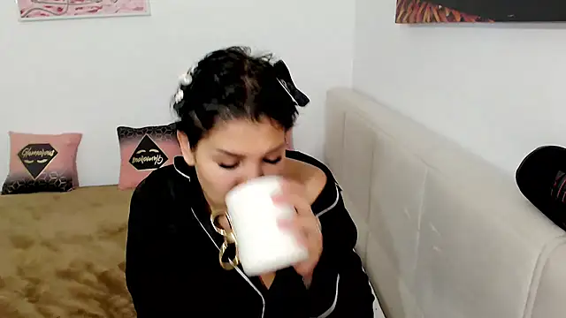 NickyHotXO online show from 12, 5, 2026
