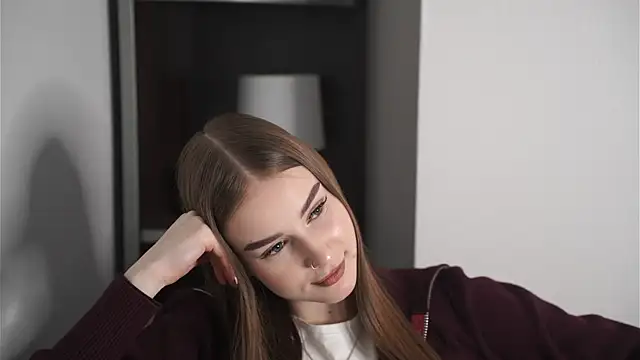 CindaMartins online show from 4, 3, 2026