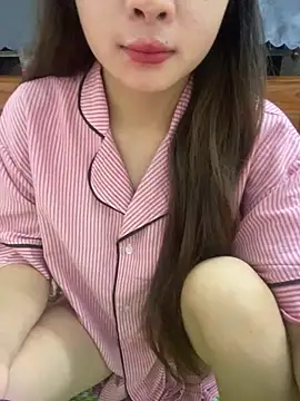 Snapshot of Xoai-cute chatting on 5, 6, 2026 Xoai-cute online show from 5, 6, 2026