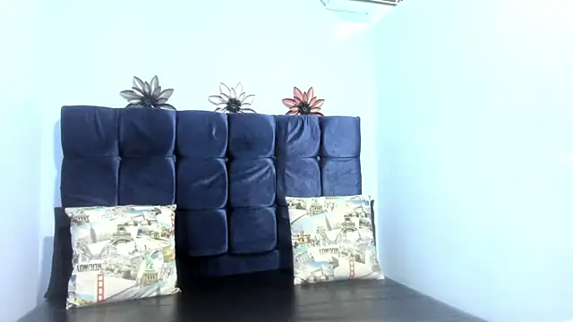 Saray sexylove online show from 4, 7, 2026