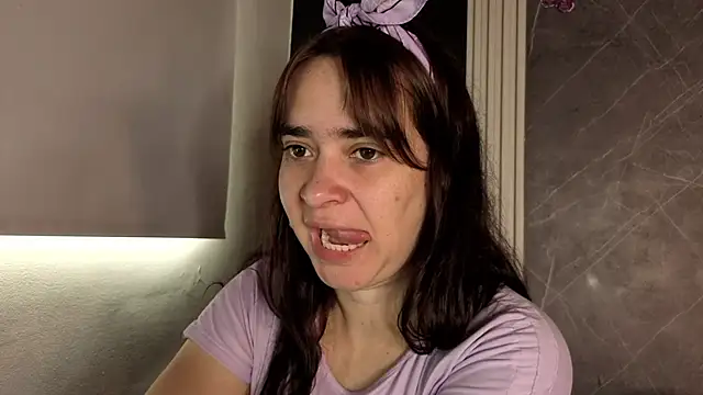 Snapshot of _VALERIAGOMEZ chatting on 17, 6, 2026 VALERIAGOMEZ online show from 17, 6, 2026