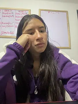 Snapshot of LilyRossi_ chatting on 16, 7, 2026 LilyRossi online show from 16, 7, 2026