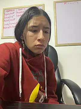 Snapshot of LilyRossi_ chatting on 10, 7, 2026 LilyRossi online show from 10, 7, 2026