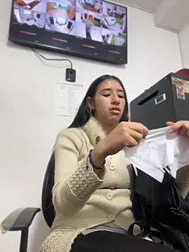 LilyRossi  online show from 5, 5, 2026
