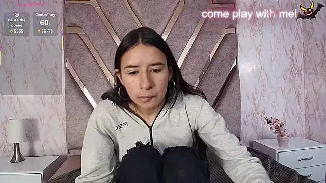 LilyRossi  online show from 16, 4, 2026