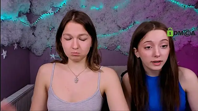 Snapshot of chloe_ley chatting on 6, 5, 2026 chloe ley online show from 6, 5, 2026