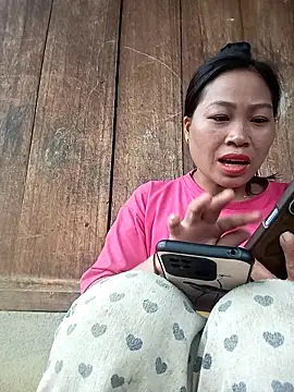 Snapshot of Mizu-hotshow chatting on 12, 5, 2026 Mizu-hotshow online show from 12, 5, 2026