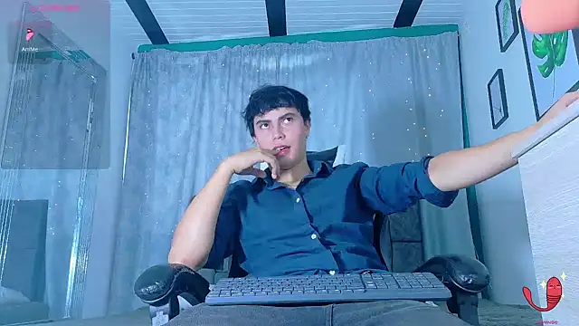 Snapshot of Dantekent chatting on 2, 6, 2026 Dantekent online show from 2, 6, 2026