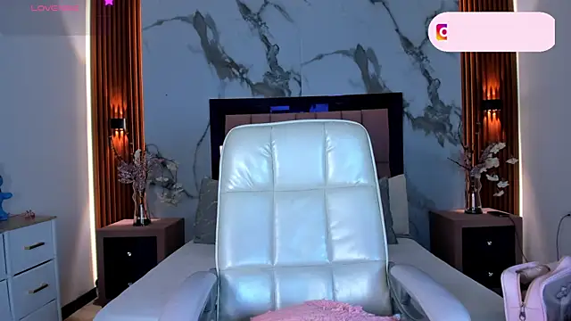 Snapshot of samantha_rogers chatting on 28, 5, 2026 samantha rogers online show from 28, 5, 2026