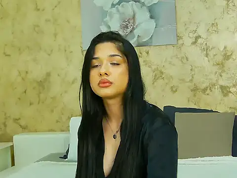 MissNaomiBelle online show from 14, 5, 2026