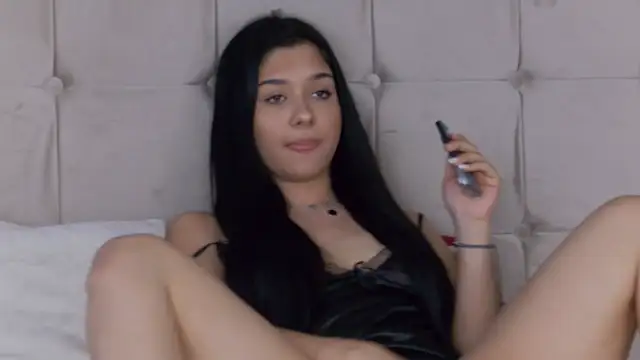 MissNaomiBelle online show from 2, 7, 2026