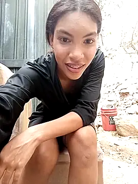 ginevere 20 online show from 11, 4, 2026