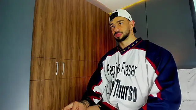 massimo visconti online show from 6, 4, 2026