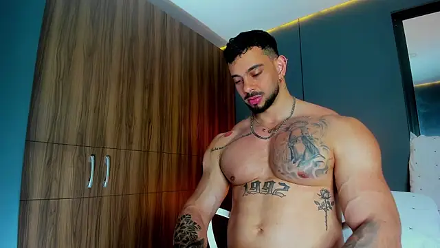 massimo visconti online show from 11, 4, 2026