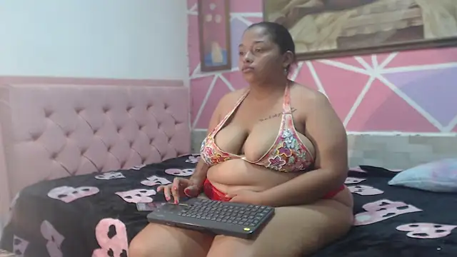 Doll rihana online show from 21, 4, 2026